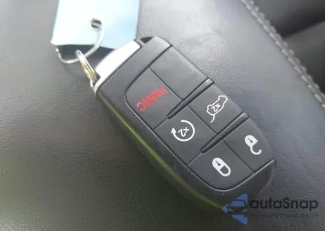 2016 Jeep Grand Cherokee Limited z USA, uszkodzony, nr VIN 1C4RJFBG9GC447906